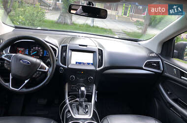 Внедорожник / Кроссовер Ford Edge 2016 в 