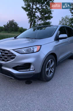 Внедорожник / Кроссовер Ford Edge 2020 в 