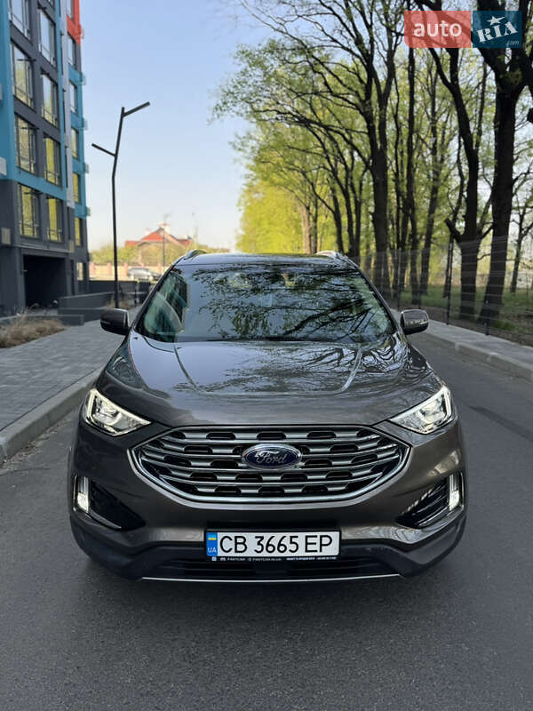 Позашляховик / Кросовер Ford Edge 2019 в Чернігові