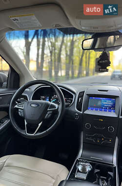 Внедорожник / Кроссовер Ford Edge 2019 в 