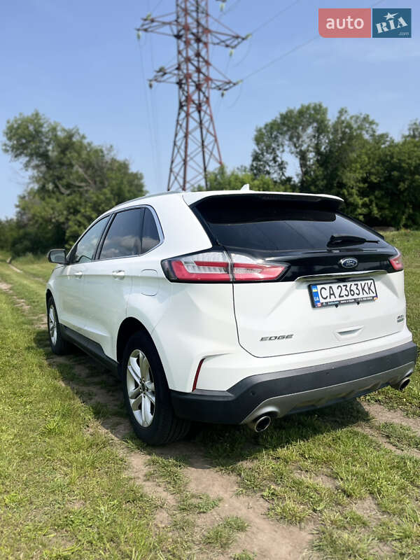 Позашляховик / Кросовер Ford Edge 2019 в Черкасах