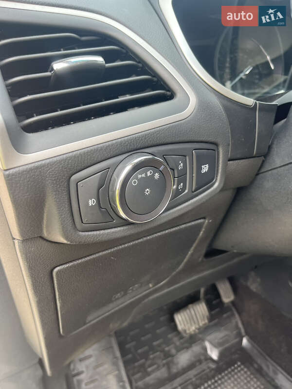 Позашляховик / Кросовер Ford Edge 2019 в Черкасах