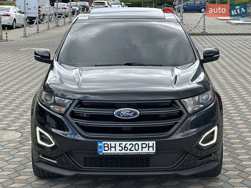 Внедорожник / Кроссовер Ford Edge 2015 в Черноморске