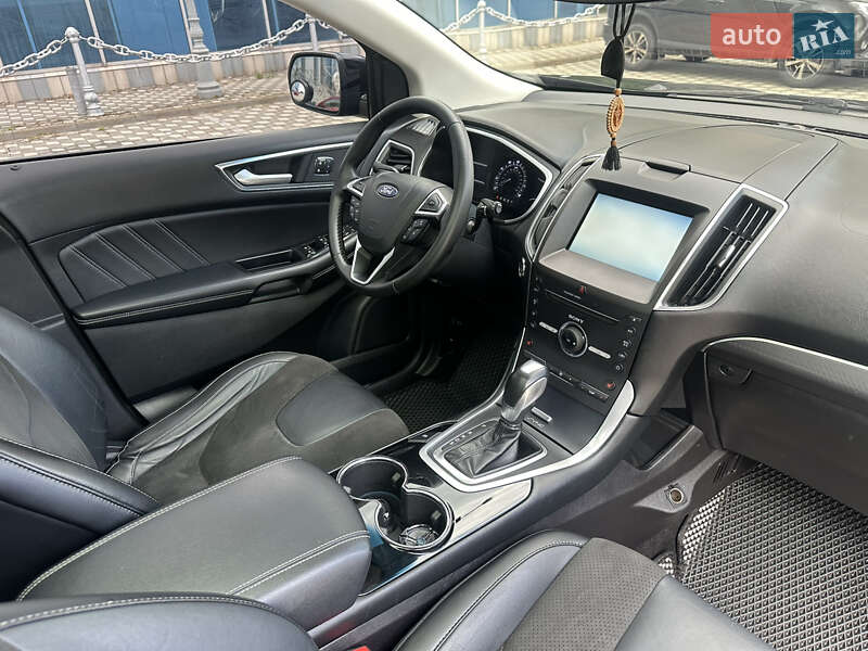 Внедорожник / Кроссовер Ford Edge 2015 в Черноморске