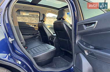 Внедорожник / Кроссовер Ford Edge 2016 в 