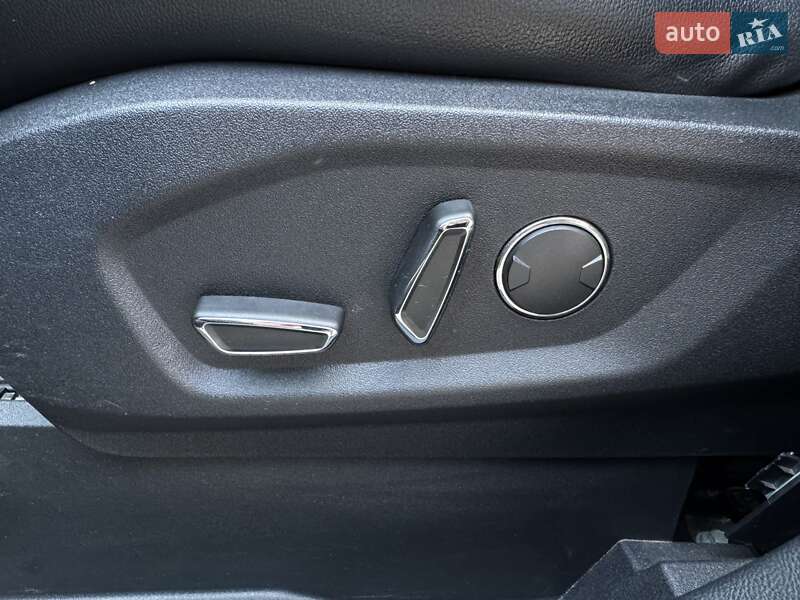 Внедорожник / Кроссовер Ford Edge 2018 в Одессе фото 24 Внедорожник / Кроссовер Ford Edge 2018 в Одессе