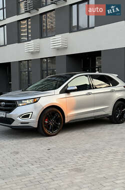 Внедорожник / Кроссовер Ford Edge 2015 в 