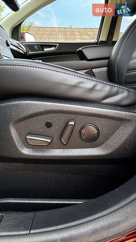 Внедорожник / Кроссовер Ford Edge 2019 в Вышгороде