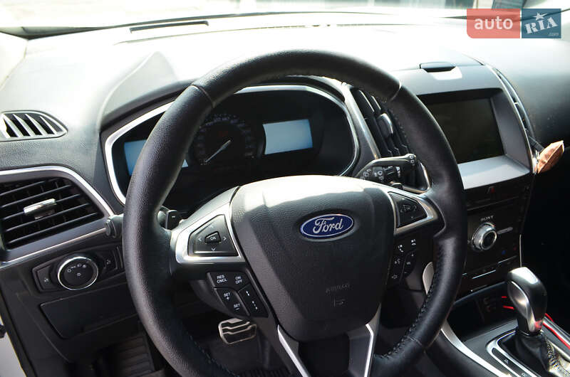 Позашляховик / Кросовер Ford Edge 2018 в Києві