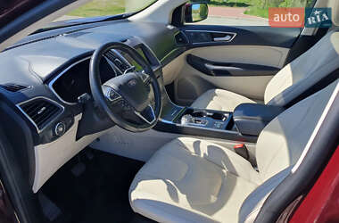 Внедорожник / Кроссовер Ford Edge 2018 в 