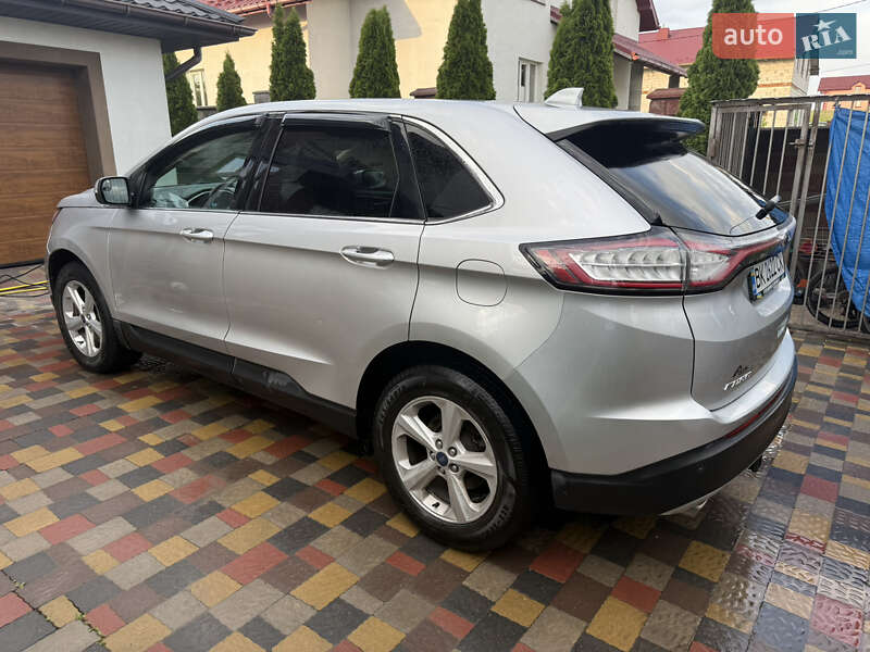 Внедорожник / Кроссовер Ford Edge 2016 в Ровно