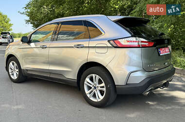 Внедорожник / Кроссовер Ford Edge 2020 в 