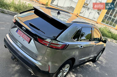 Внедорожник / Кроссовер Ford Edge 2020 в 