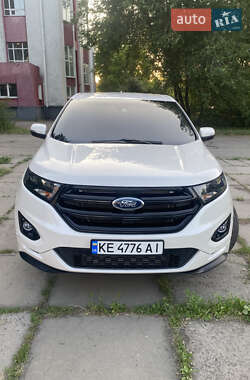 Внедорожник / Кроссовер Ford Edge 2017 в 