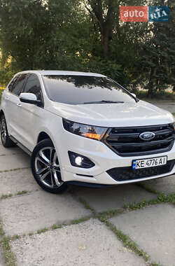 Внедорожник / Кроссовер Ford Edge 2017 в 