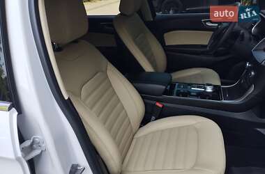 Внедорожник / Кроссовер Ford Edge 2020 в 