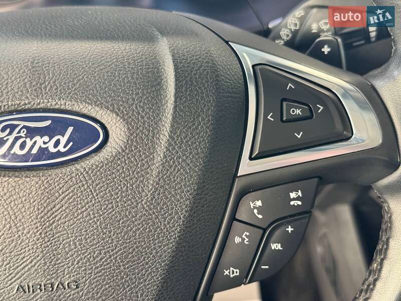 Внедорожник / Кроссовер Ford Edge 2018 в Львове