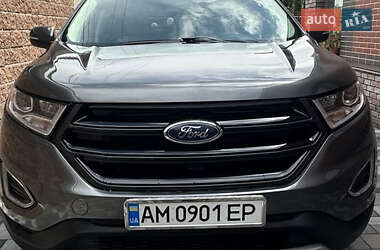 Внедорожник / Кроссовер Ford Edge 2017 в 