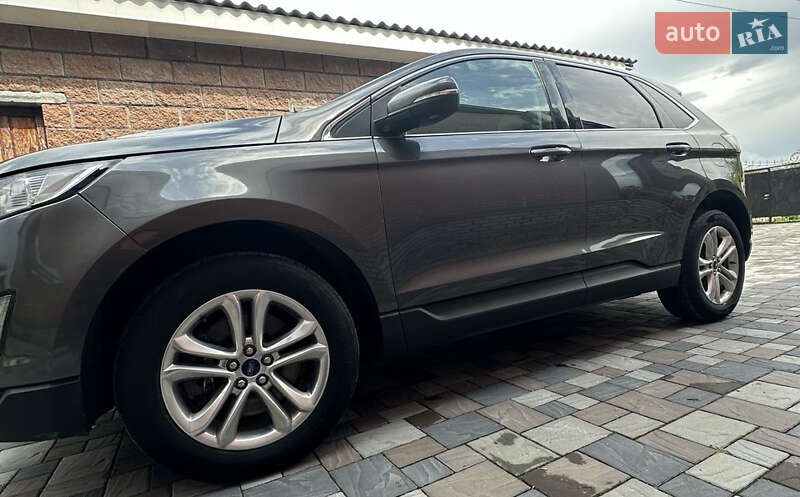 Внедорожник / Кроссовер Ford Edge 2017 в Звягеле