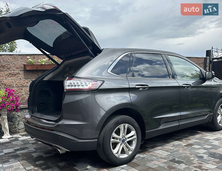 Внедорожник / Кроссовер Ford Edge 2017 в Звягеле