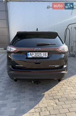 Внедорожник / Кроссовер Ford Edge 2015 в 