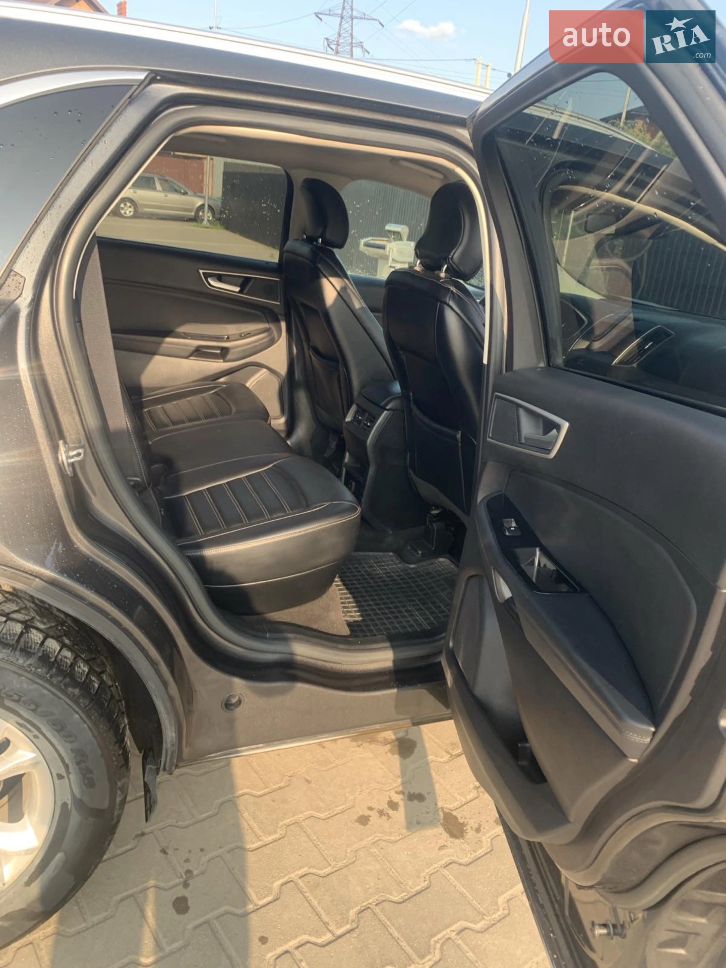Ford Edge 2019 VIN 2FMPK3J98KBB90036 фото оголошення 4 з 7