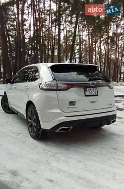 Внедорожник / Кроссовер Ford Edge 2015 в 