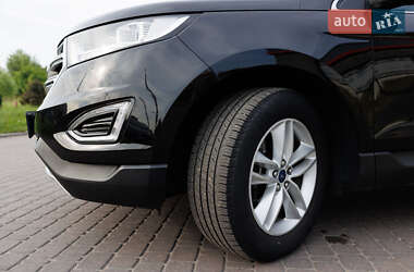 Внедорожник / Кроссовер Ford Edge 2016 в 