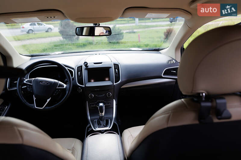 Внедорожник / Кроссовер Ford Edge 2016 в Чернигове