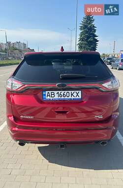 Внедорожник / Кроссовер Ford Edge 2017 в 