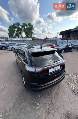 Позашляховик / Кросовер Ford Edge 2015 в 