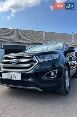 Позашляховик / Кросовер Ford Edge 2015 в 