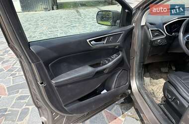 Внедорожник / Кроссовер Ford Edge 2019 в 