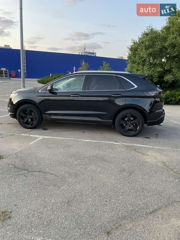 Позашляховик / Кросовер Ford Edge 2015 в Миколаєві