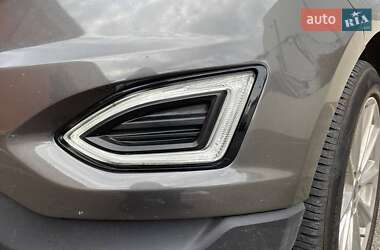 Внедорожник / Кроссовер Ford Edge 2018 в 