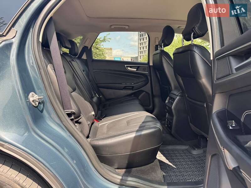 Позашляховик / Кросовер Ford Edge 2019 в Дніпрі