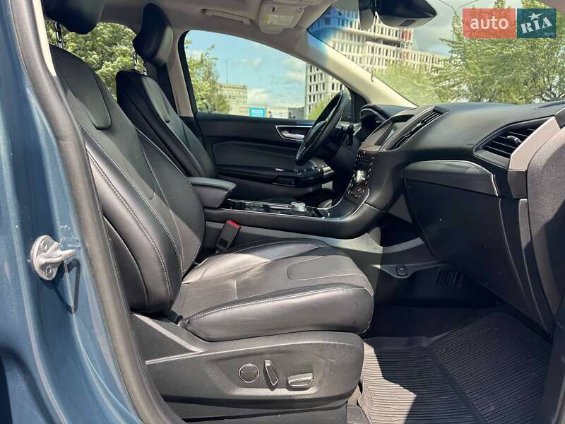 Позашляховик / Кросовер Ford Edge 2019 в Дніпрі