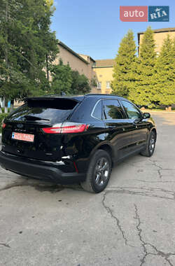 Внедорожник / Кроссовер Ford Edge 2022 в 