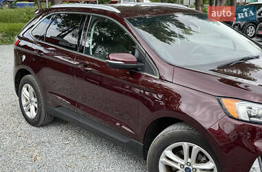 Внедорожник / Кроссовер Ford Edge 2020 в 
