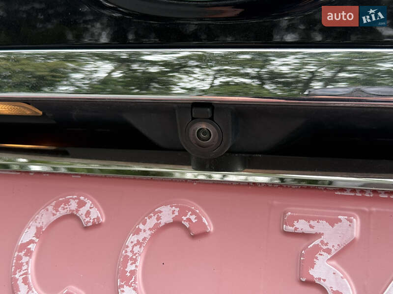 Внедорожник / Кроссовер Ford Edge 2020 в Стрые