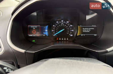 Внедорожник / Кроссовер Ford Edge 2020 в 