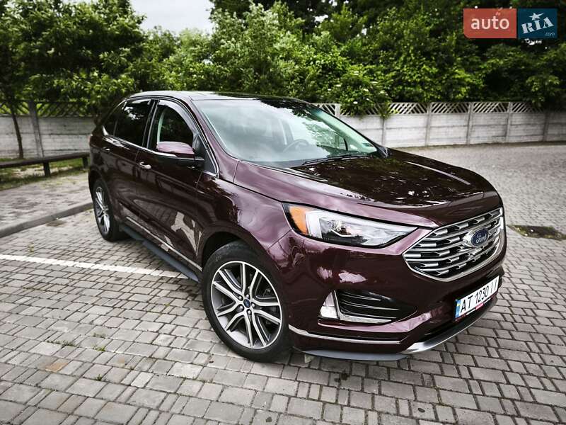 Внедорожник / Кроссовер Ford Edge 2019 в 