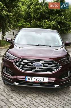 Внедорожник / Кроссовер Ford Edge 2019 в 