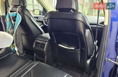 Внедорожник / Кроссовер Ford Edge 2015 в 