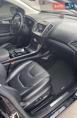 Внедорожник / Кроссовер Ford Edge 2019 в 