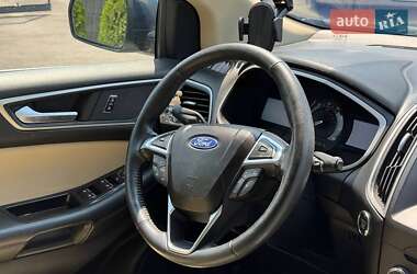 Внедорожник / Кроссовер Ford Edge 2017 в 