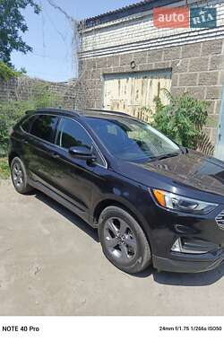 Внедорожник / Кроссовер Ford Edge 2022 в 