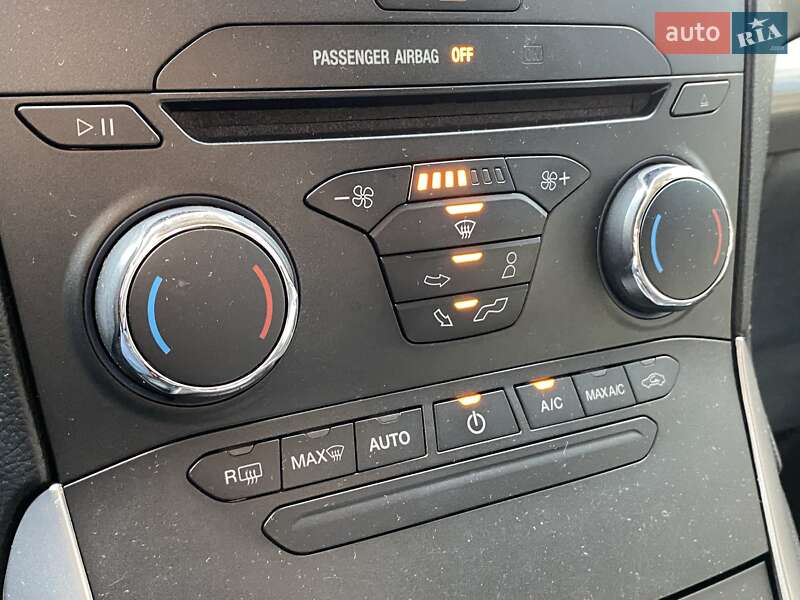 Внедорожник / Кроссовер Ford Edge 2017 в Днепре