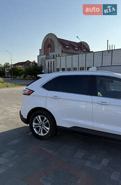 Внедорожник / Кроссовер Ford Edge 2019 в 