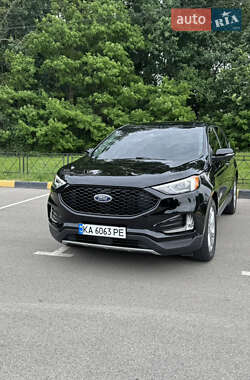 Внедорожник / Кроссовер Ford Edge 2019 в 